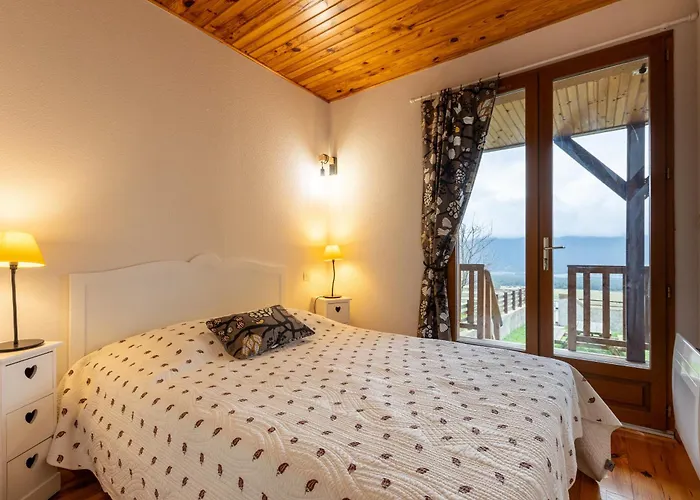 Semesterbostad Du Cerf - Maison Vue Montagne